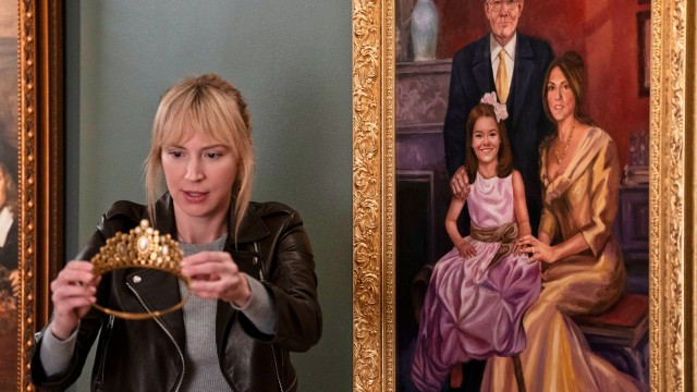 Click to watch 'The Museum Makeover Job...' (popup) Leverage Redemption
